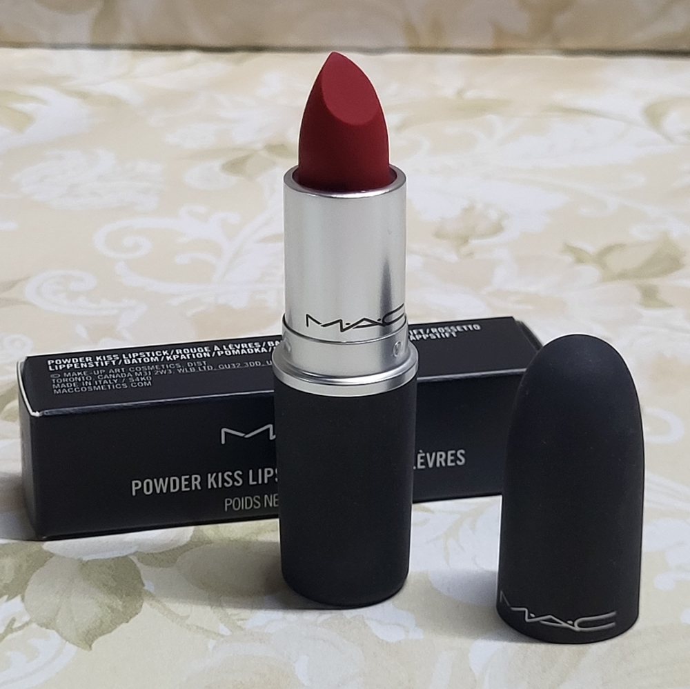 MAC Powder Kiss Lipstick, 922 Werk, Werk, Werk, NIB